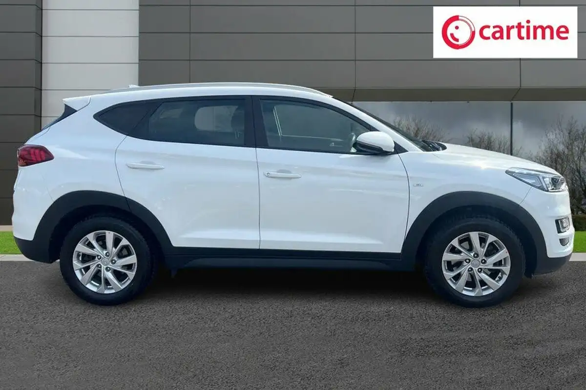 2021-hyundai-tucson-16crdi-se-nav-136ps-dct-big-1