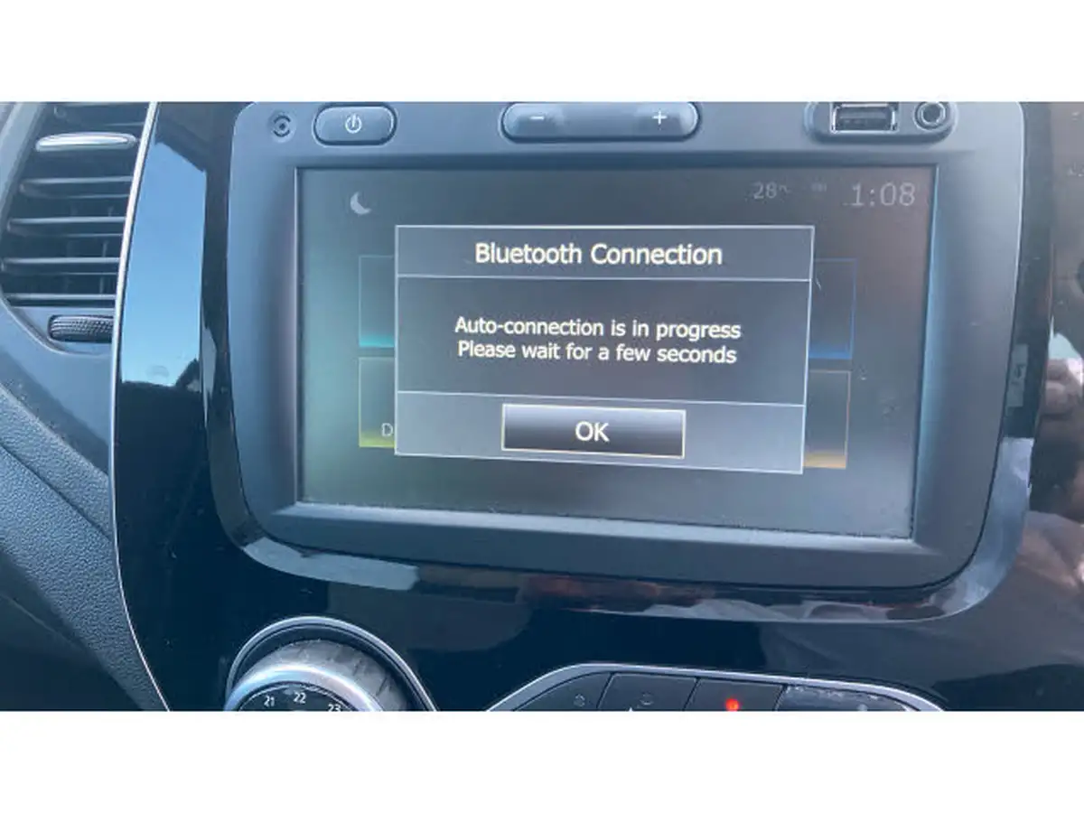 2019-renault-captur-09-tce-iconic-big-28