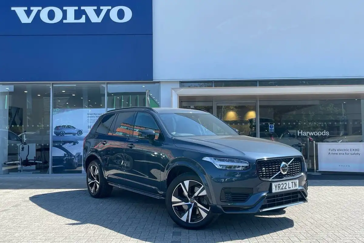 2022-volvo-xc90-20-t8-r-design-455bhp-big-0