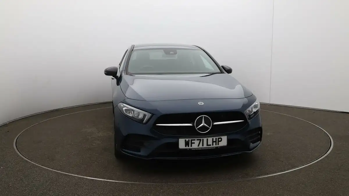 2021-mercedes-benz-a-class-13-a250e-amg-line-premium-edition-saloon-4d-big-39
