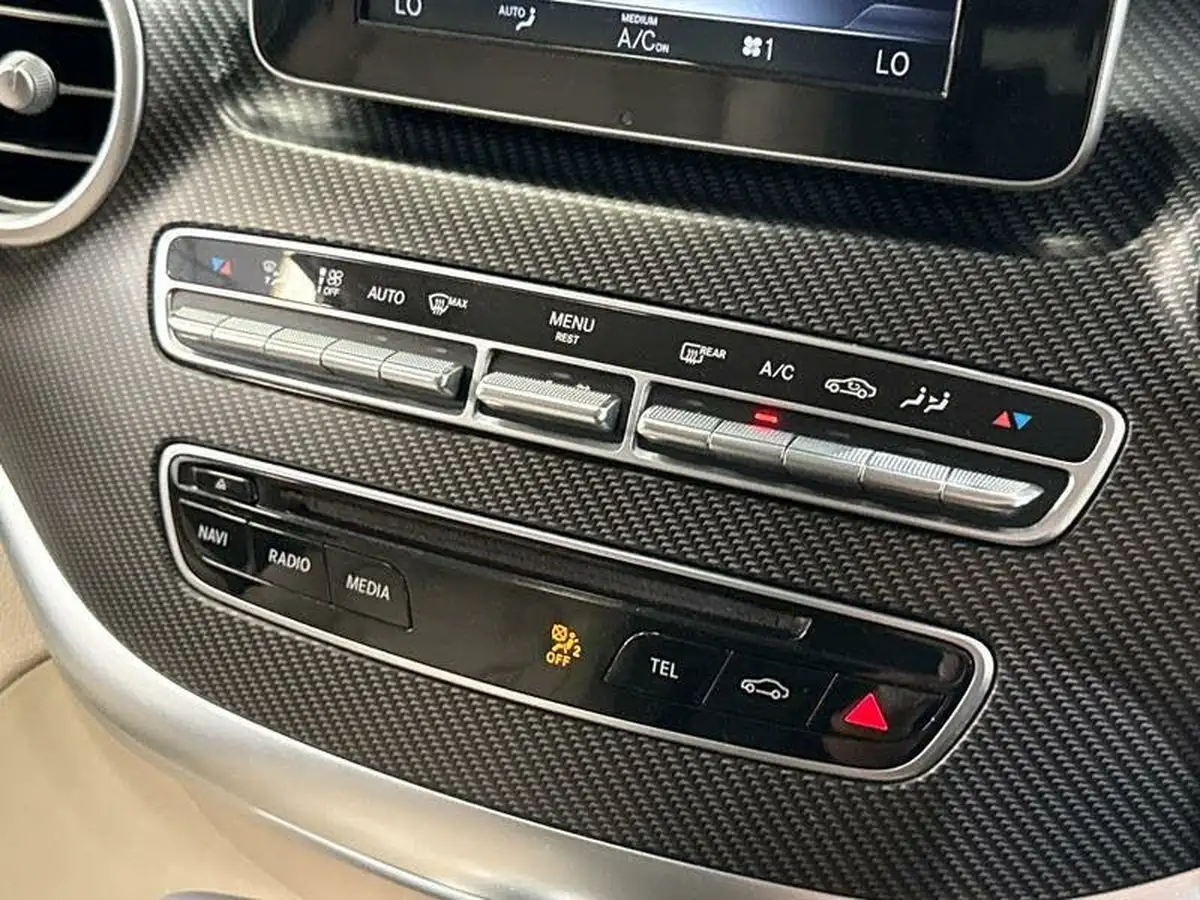 2016-mercedes-benz-v-class-21d-v220-bluetec-extra-long-sport-big-23
