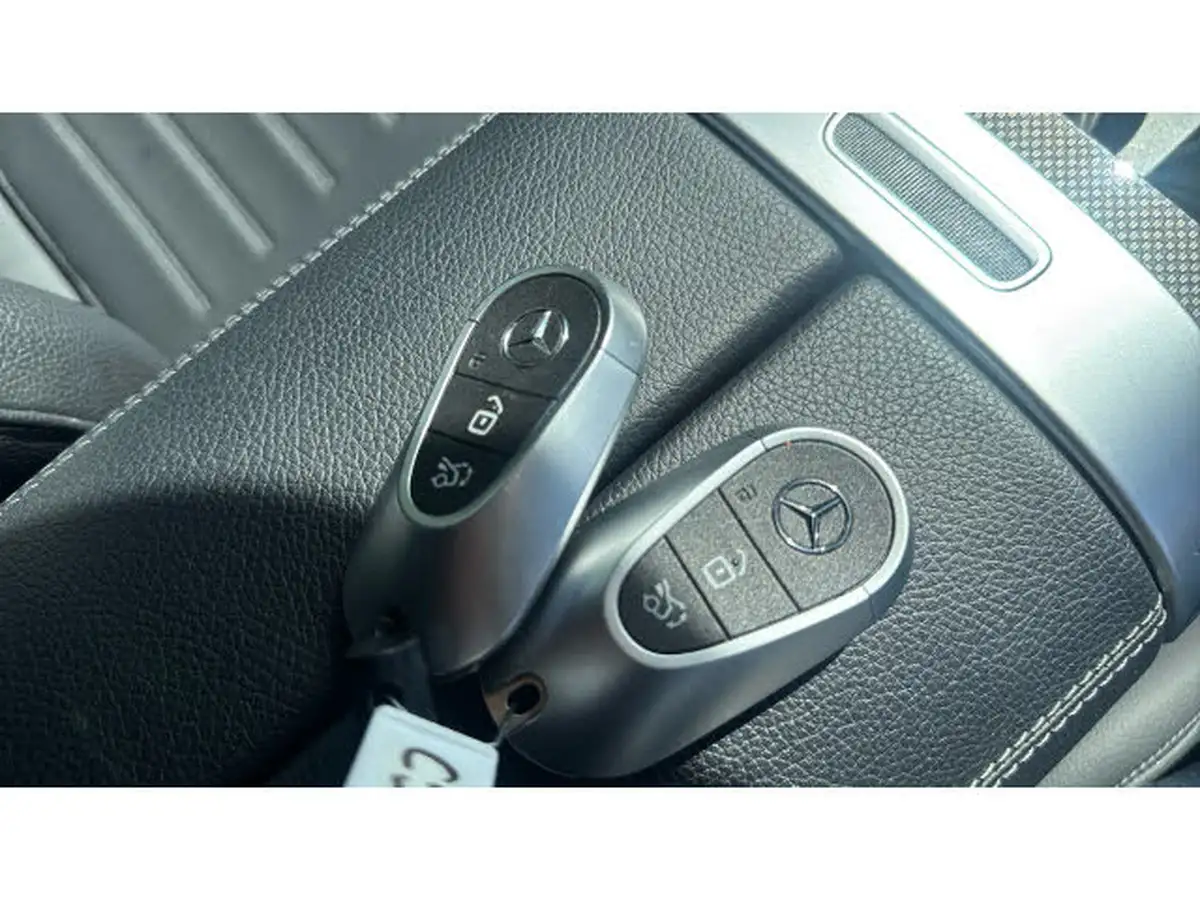 2023-mercedes-benz-c-class-20-c300-amg-line-premium-259ps-saloon-4d-1999cc-big-18