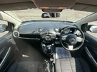 2010-mazda-mazda2-13-tamura-5d-small-9