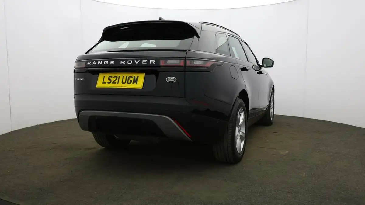 2021-land-rover-range-rover-velar-20-d200-velar-big-59