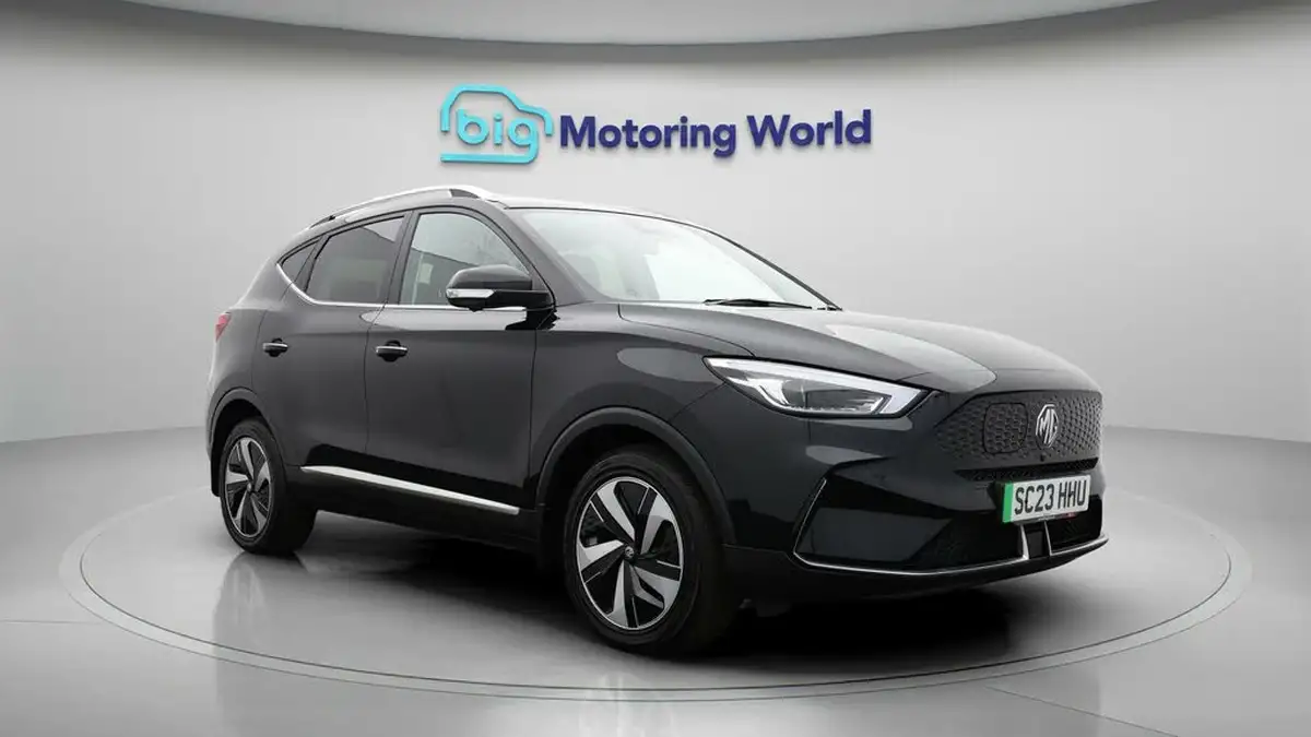 2023-mg-zs-suv-e-trophy-connect-ev-156ps-long-range-big-0