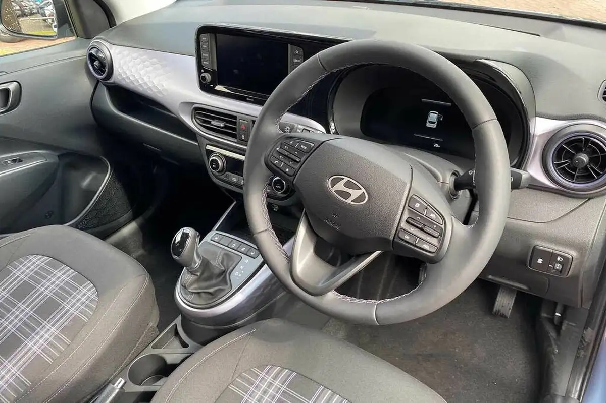 2025-hyundai-i10-10-premium-63ps-auto-big-5