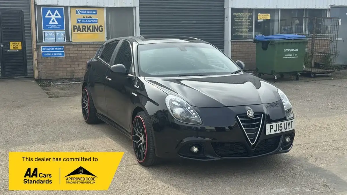 2015-alfa-romeo-giulietta-14-tb-qv-line-big-3