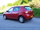 2015-dacia-sandero-09-ambiance-small-1