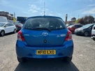 2010-toyota-yaris-10-tr-5d-small-11
