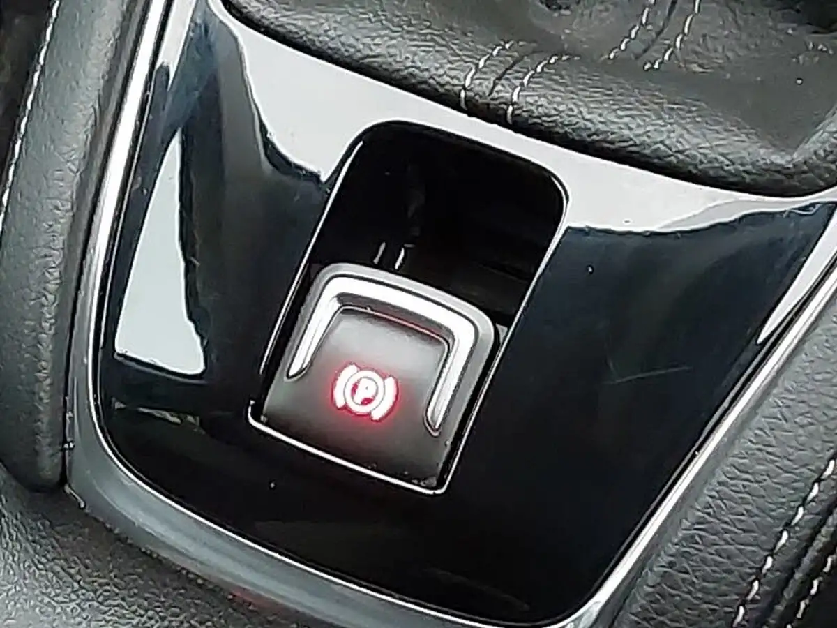 2021-vauxhall-grandland-x-12-griffin-big-17