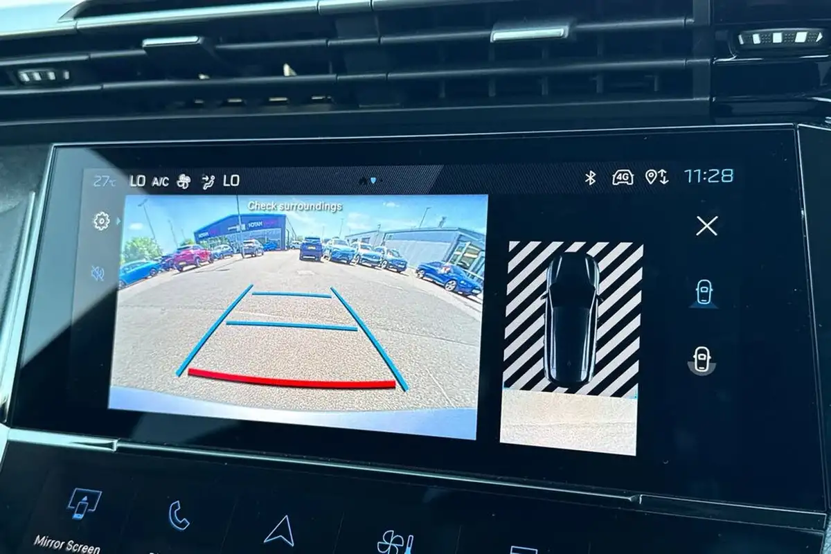 2024-peugeot-308-sw-12-puretech-allure-130ps-ss-eat8-big-51
