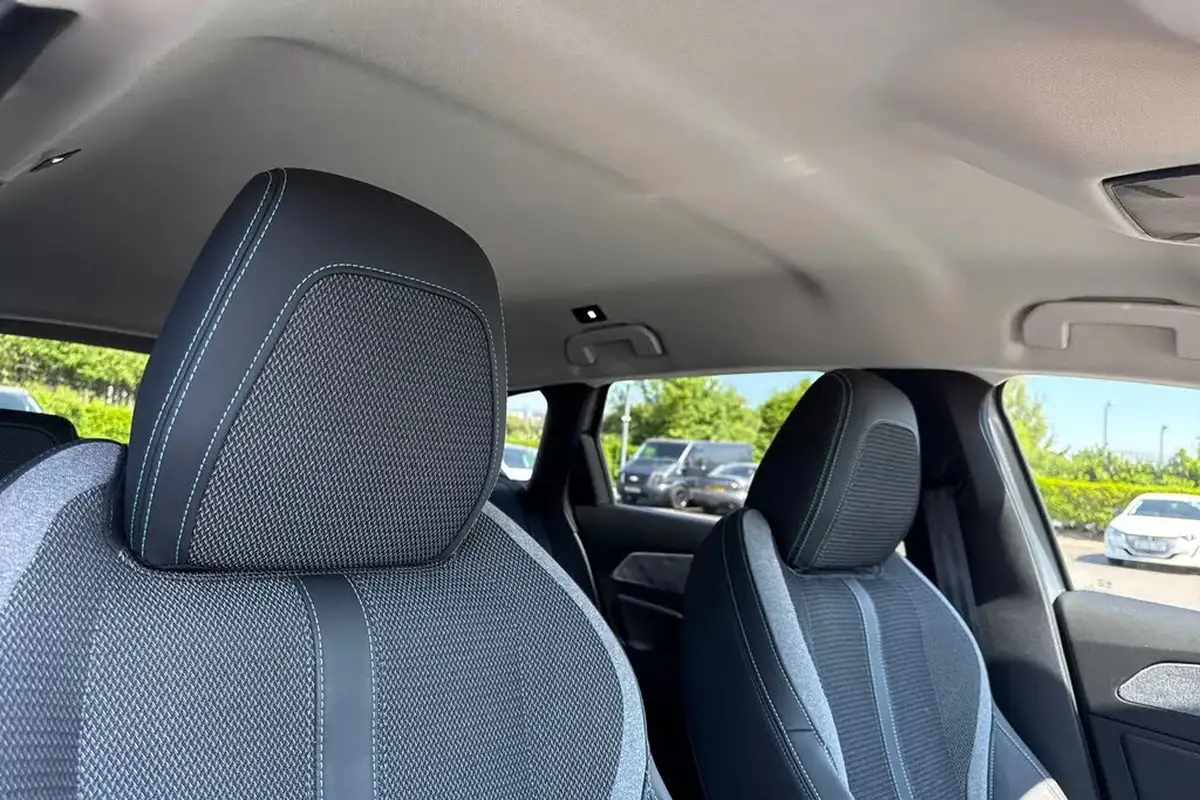 2024-peugeot-308-sw-12-puretech-allure-130ps-ss-eat8-big-23