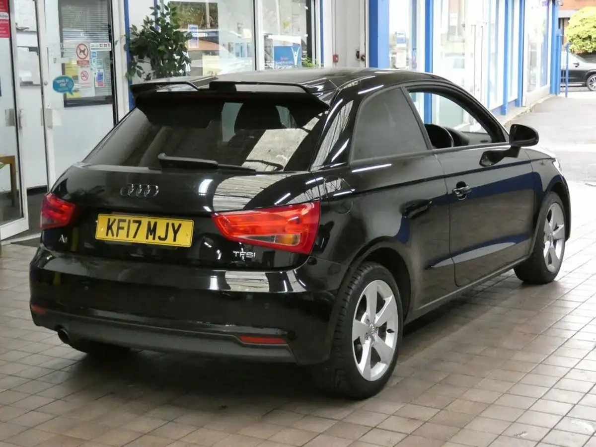 2017-audi-a1-10-tfsi-sport-hatchback-3d-big-26
