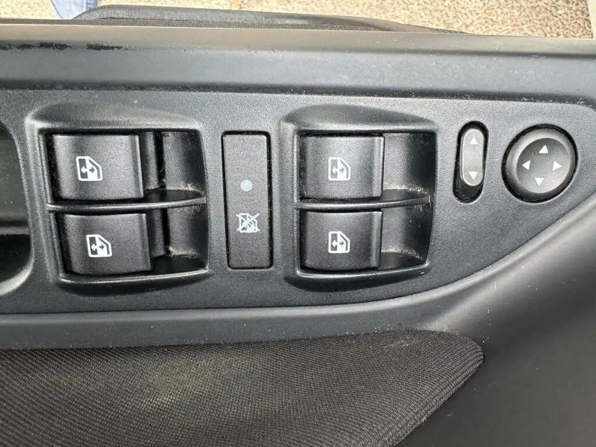 2018-fiat-tipo-14-easy-plus-hatchback-big-39