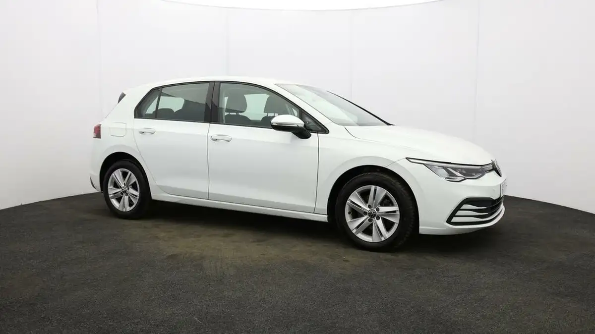 2021-volkswagen-golf-20tdi-life-hatchback-big-40