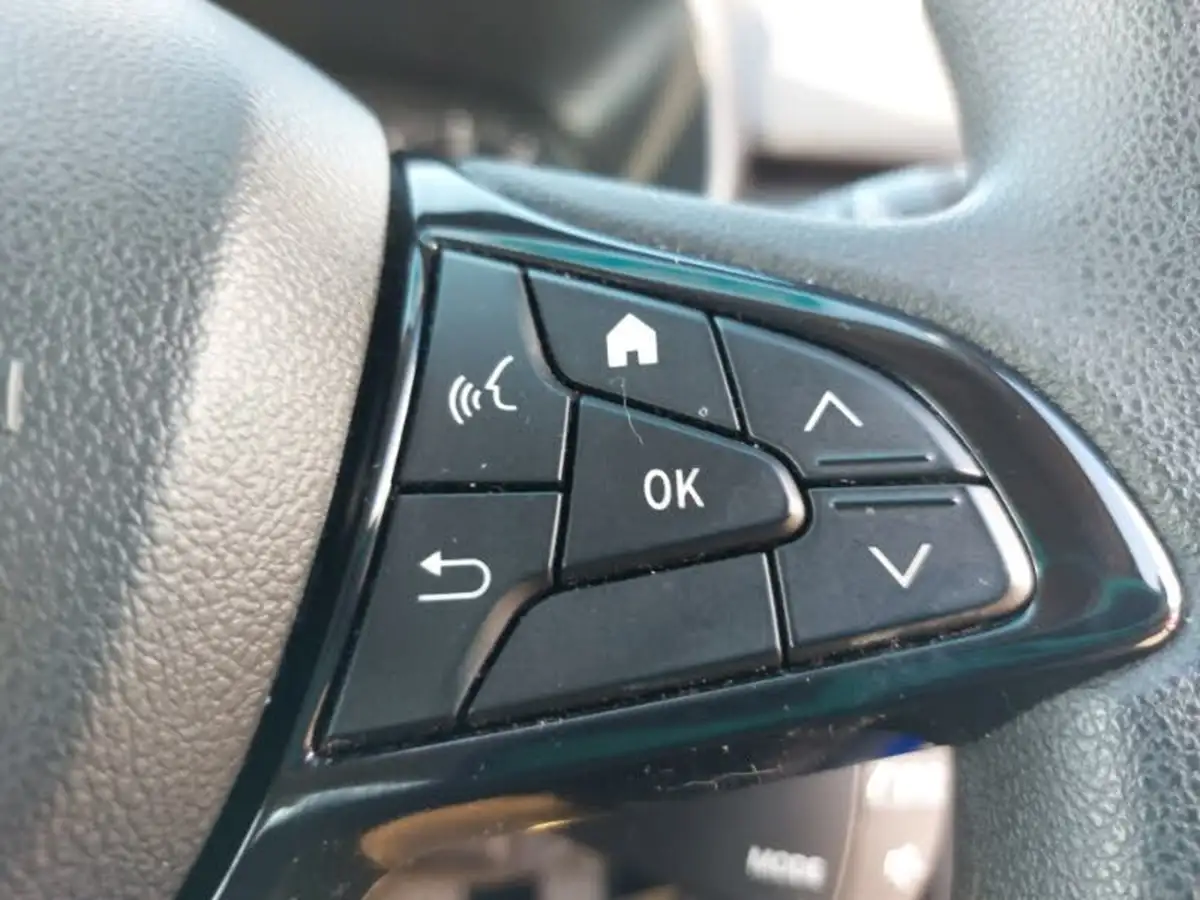 2021-dacia-sandero-stepway-10-tce-essential-90bhp-big-16