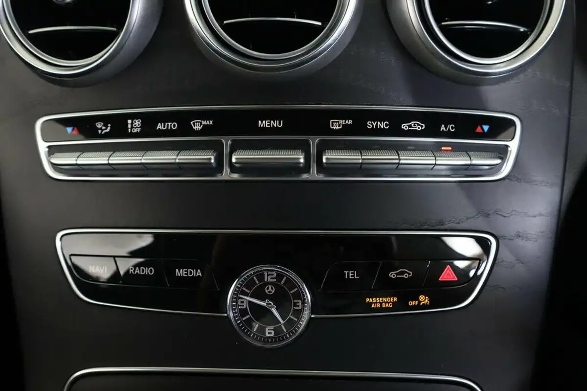 2018-mercedes-benz-c-class-15-c200-amg-line-ss-coupe-2d-big-20