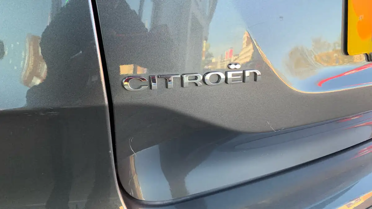 2021-citroen-c4-12-puretech-shine-plus-155ps-big-43