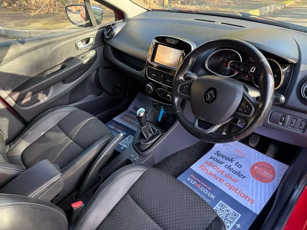 2017-renault-clio-15dci-dynamique-s-nav-90bhp-big-7
