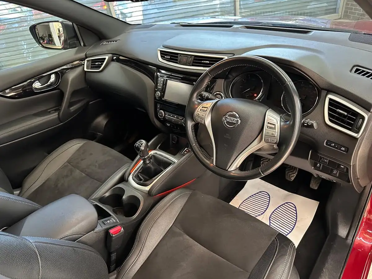 2017-nissan-qashqai-12-dig-t-n-vision-18in-big-8