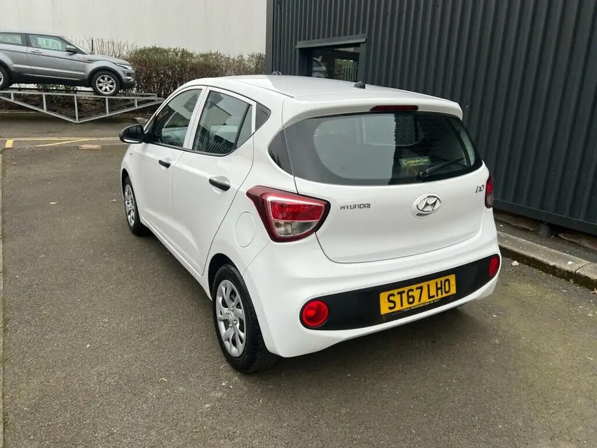2017-hyundai-i10-10-s-big-10