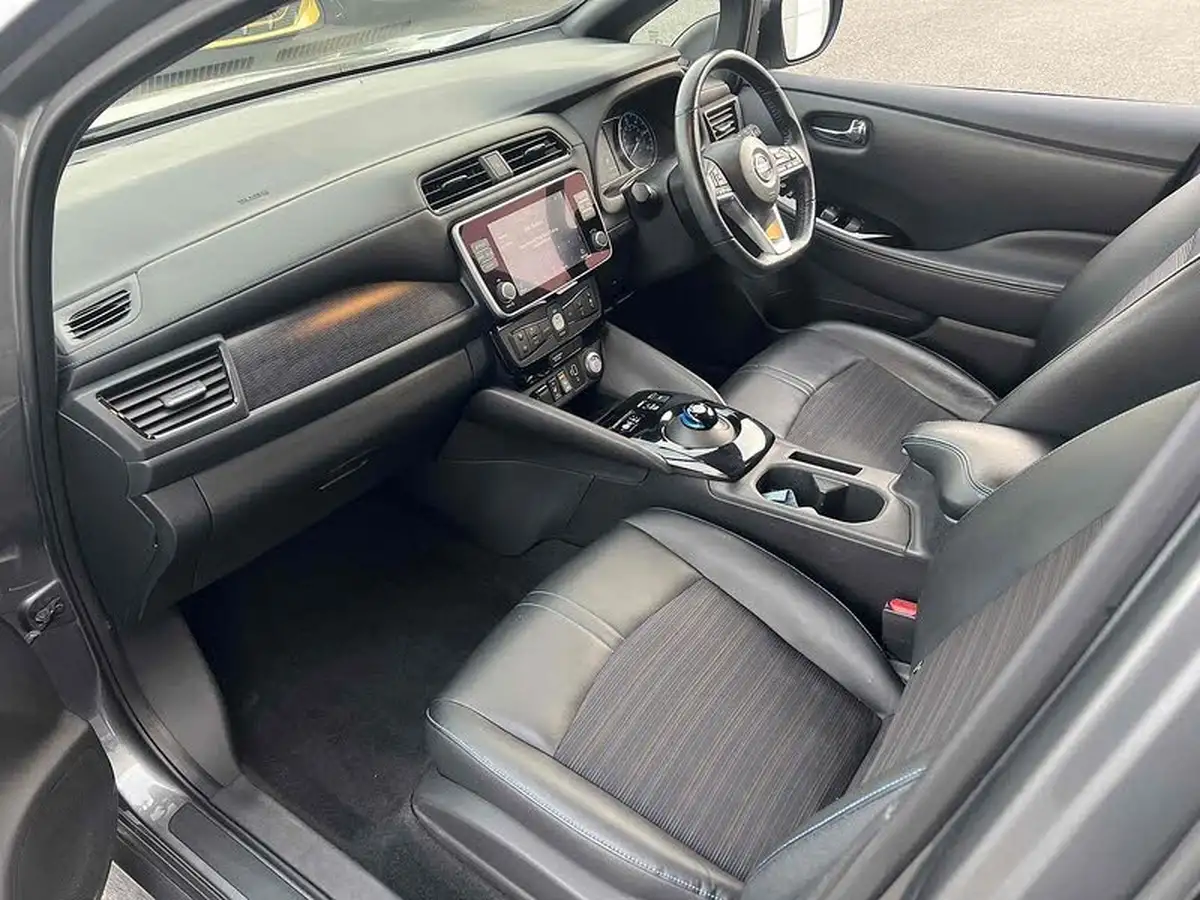 2020-nissan-leaf-e-n-connecta-big-26
