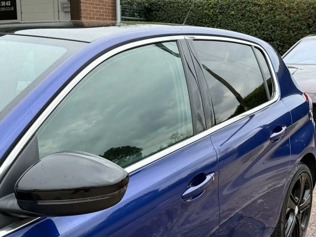 2018-peugeot-308-16-bluehdi-gt-line-big-70