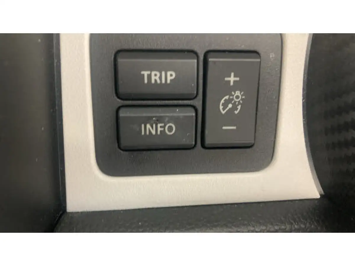 2022-suzuki-ignis-12-dualjet-sz5-cvt-big-34