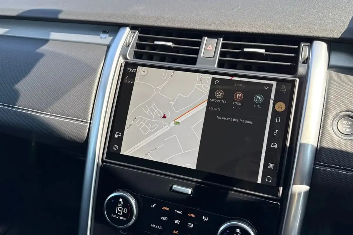2025-land-rover-discovery-30-d350-commercial-dynamic-hse-big-11