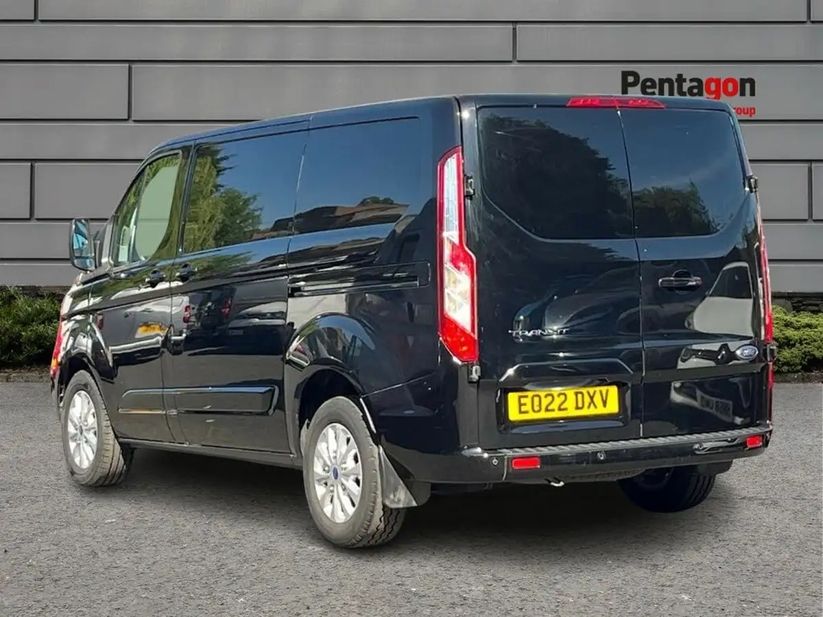 2022-ford-transit-custom-20tdci-300-l1h1-limited-130pseu6dt-panel-van-big-1