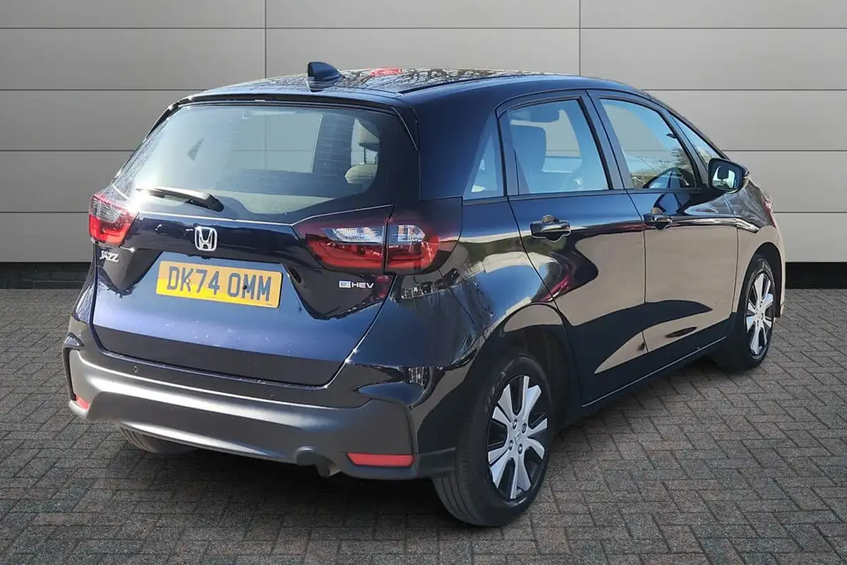 2024-honda-jazz-15-i-mmd-elegance-big-11