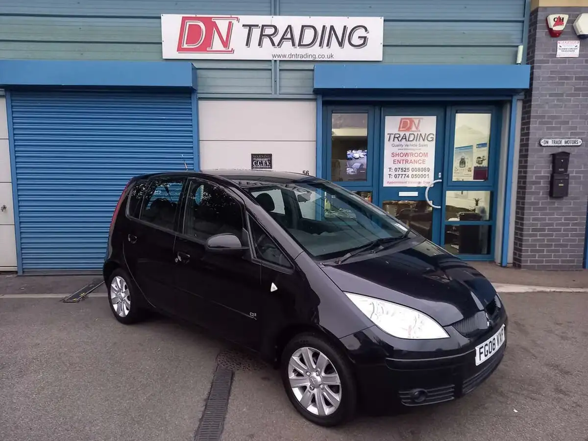 2008-mitsubishi-colt-15td-cz2-amt-big-0