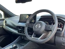 2023-nissan-qashqai-15-tekna-small-5