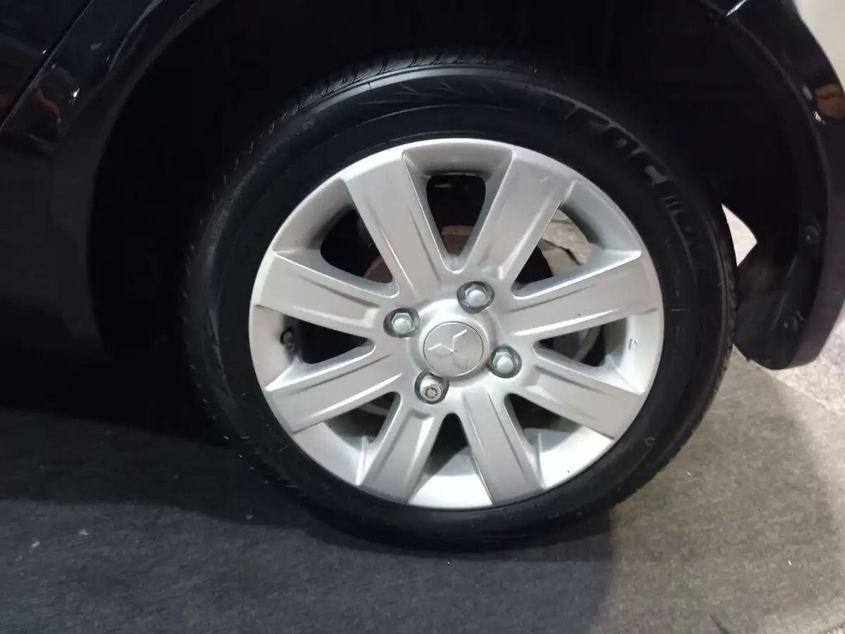 2008-mitsubishi-colt-15td-cz2-amt-big-24