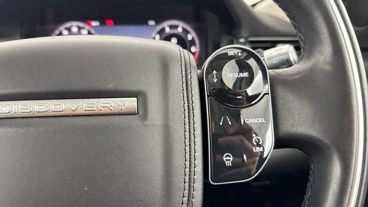 2019-land-rover-discovery-sport-20-p250-hse-big-20