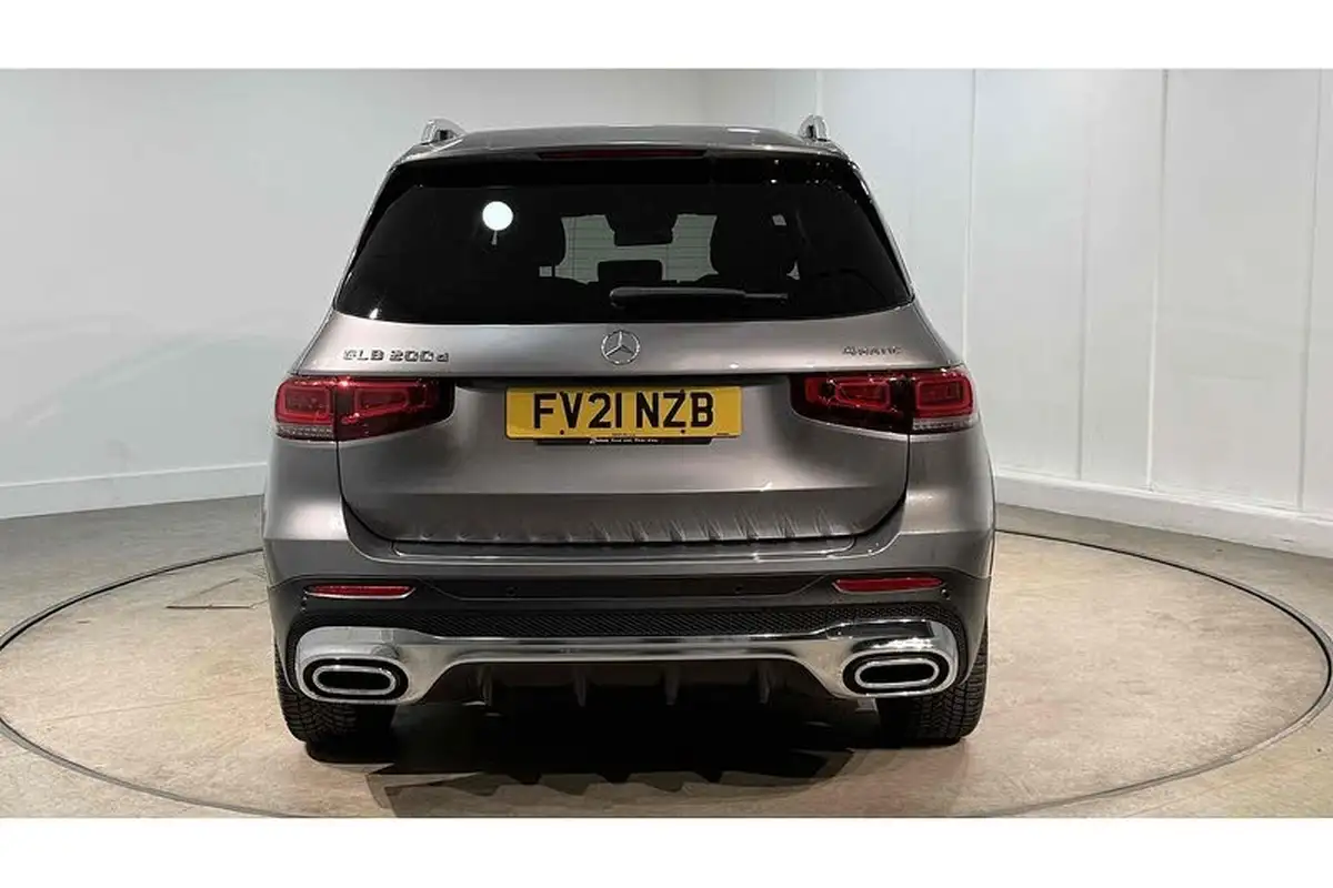 2021-mercedes-benz-glb-class-20d-glb200d-amg-line-premium-4matic-big-6