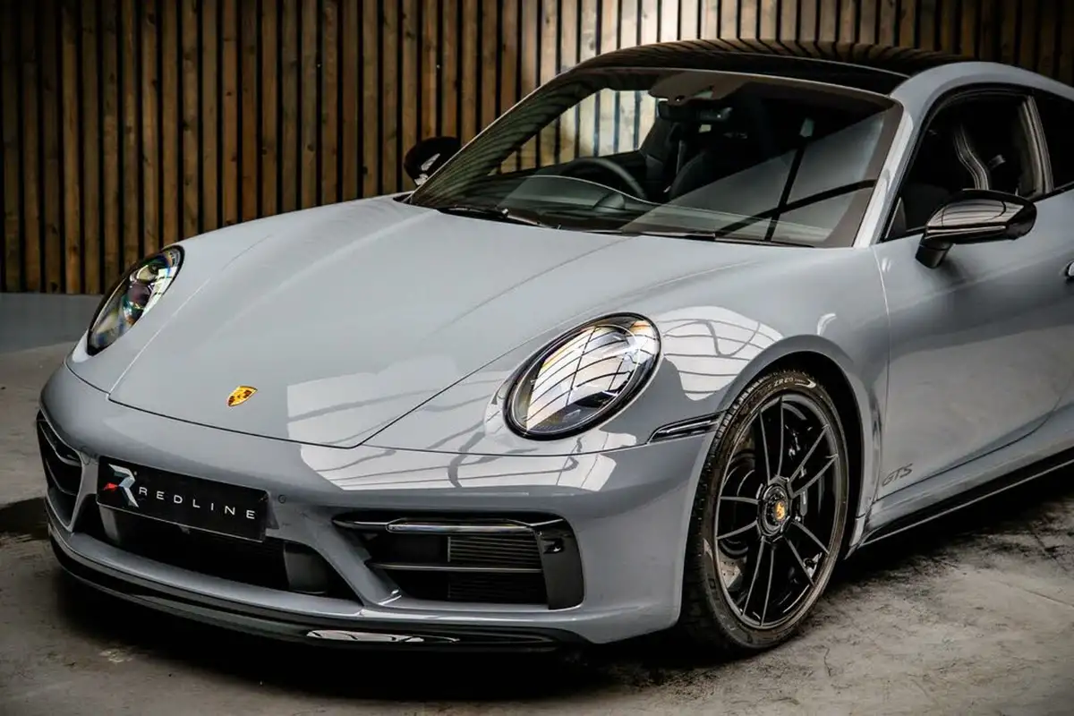 2022-porsche-911-30-carrera-gts-coupe-pdk-big-14