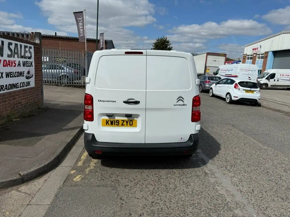 2019-citroen-dispatch-16bluehdi-x-m-1000-115pseu6-ss-big-7