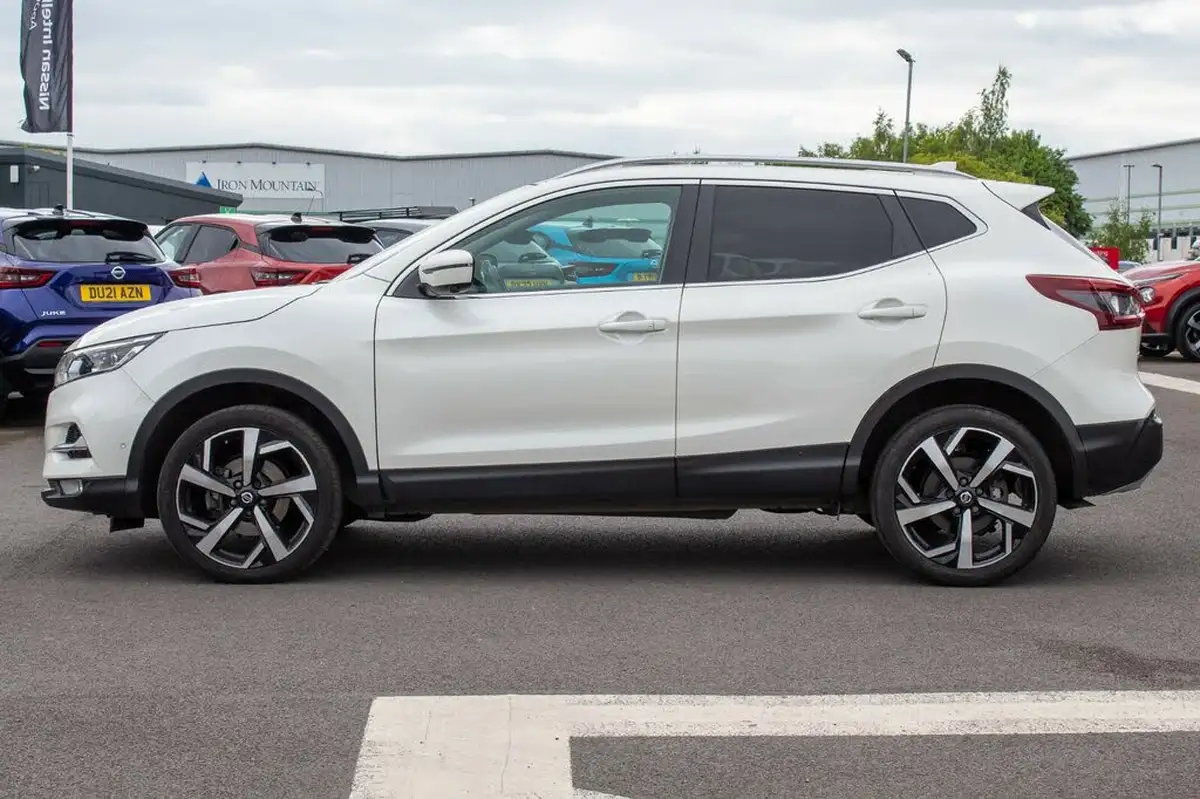 2020-nissan-qashqai-13-dig-t-tekna-160ps-power-nappa-seat-big-7