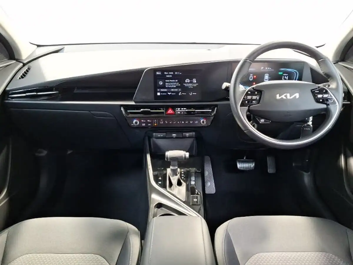 2024-kia-niro-16-gdi-139bhp-hev-132kwh-big-2