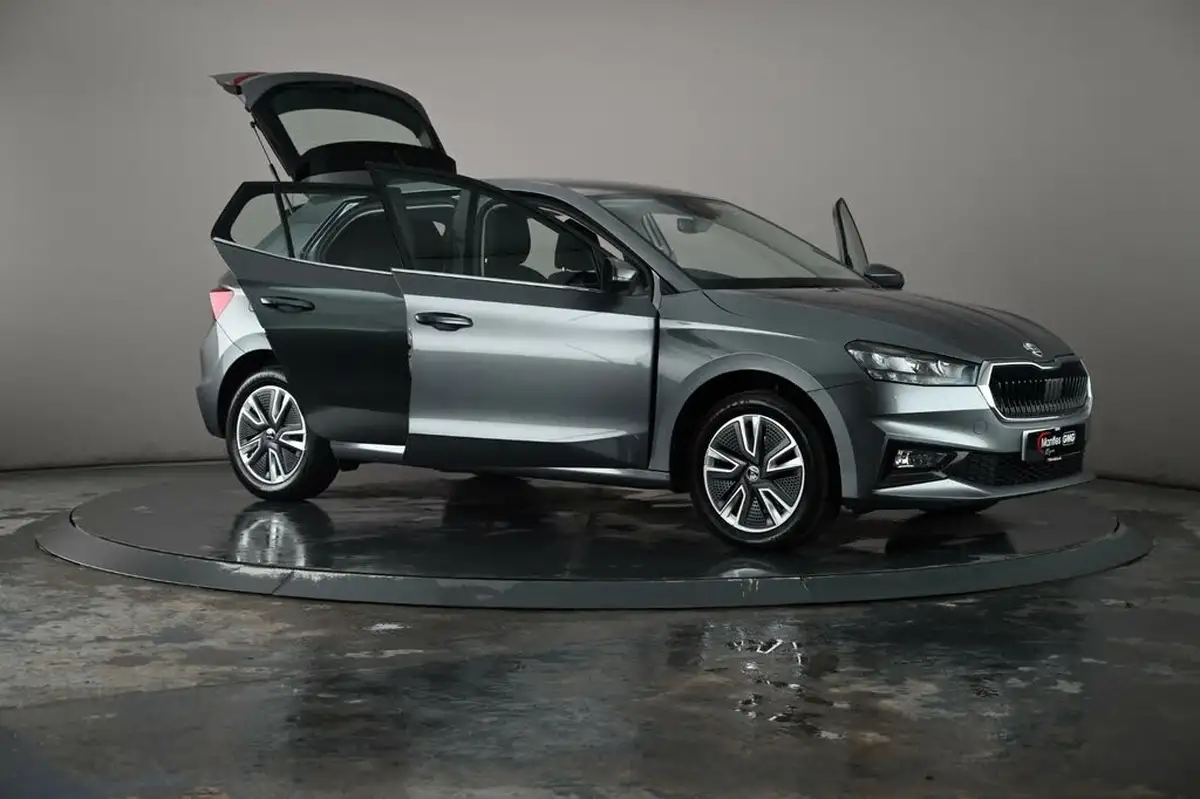 2022-skoda-fabia-10-tsi-se-l-110ps-hatchback-big-32