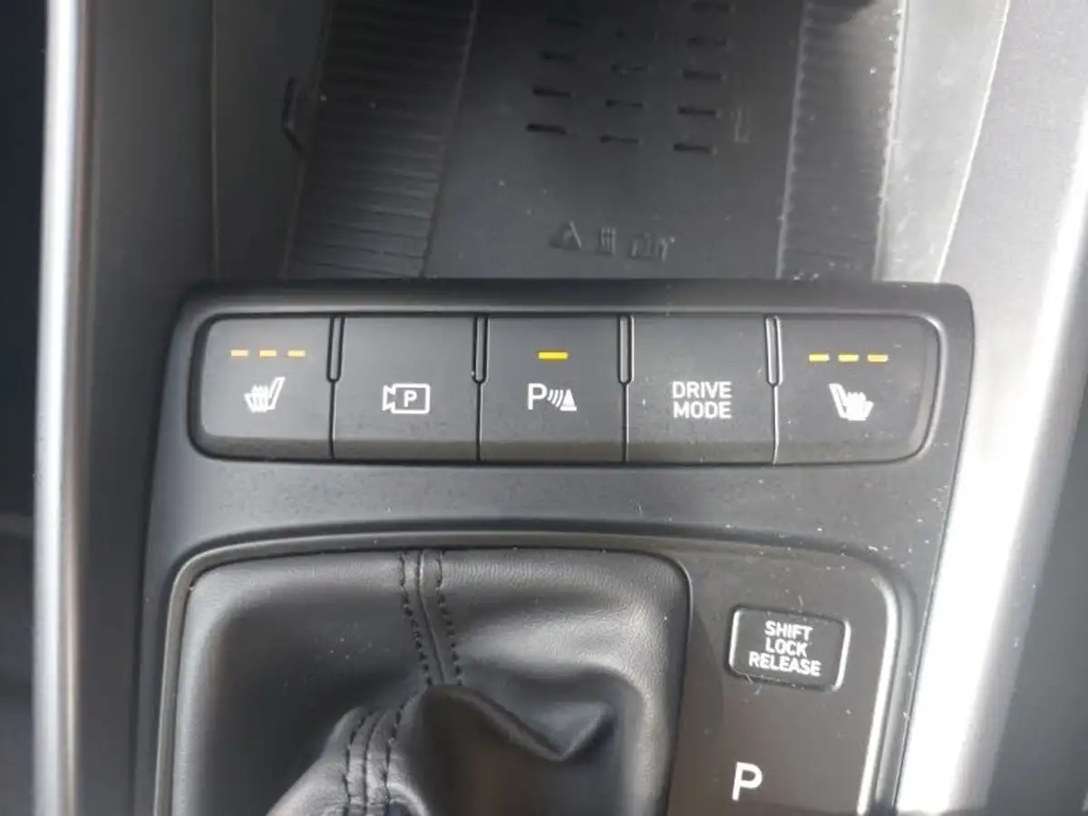 2025-hyundai-bayon-10-t-gdi-ultimate-100ps-7dct-big-14