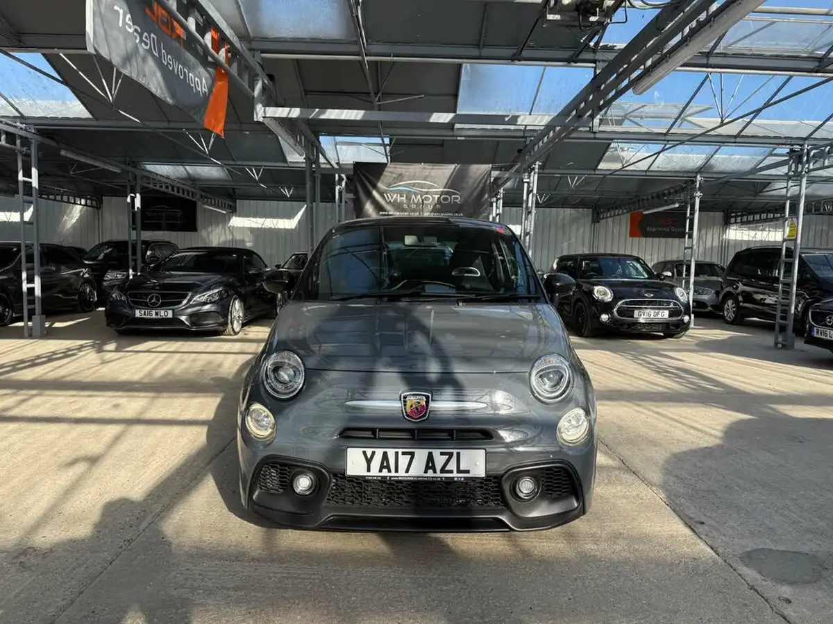 2017-abarth-595-14-tjet-big-17