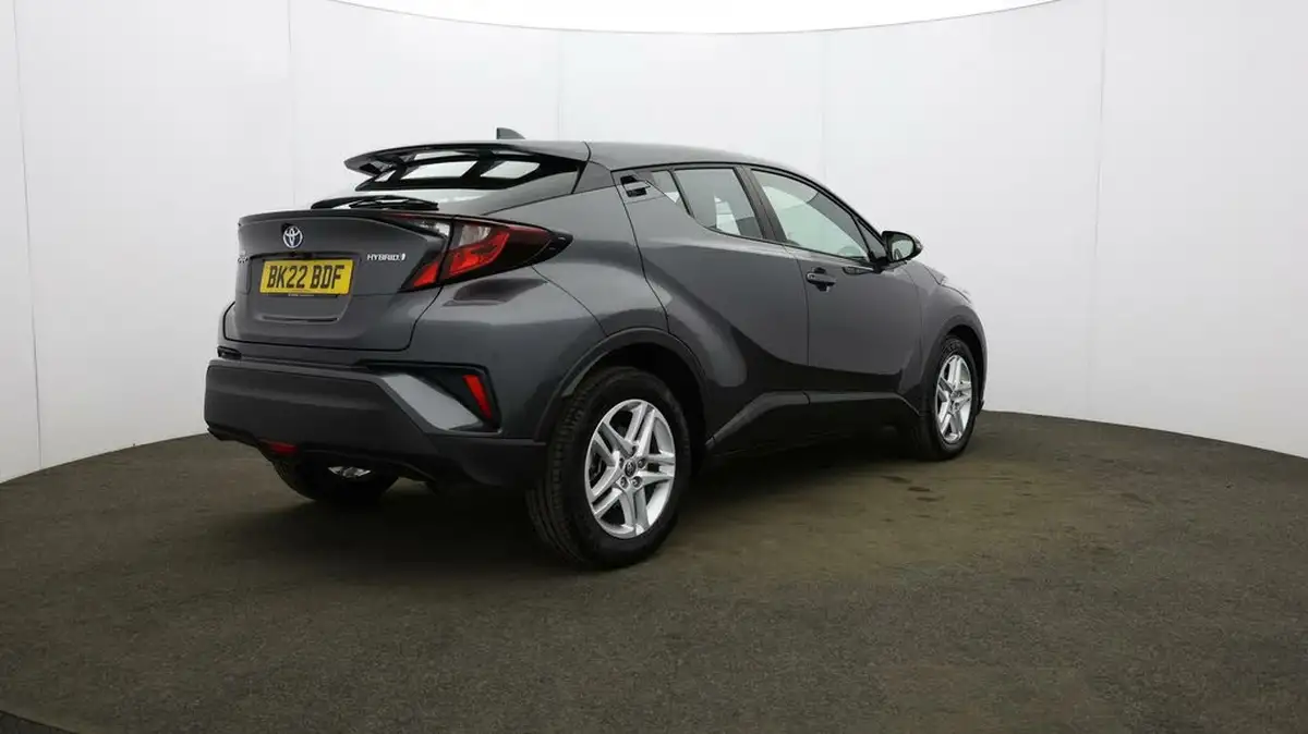 2022-toyota-c-hr-18-vvt-i-icon-big-58