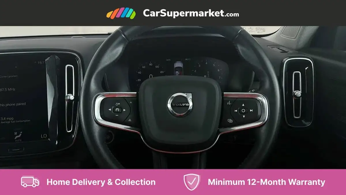 2021-volvo-xc40-15-t3-momentum-161bhp-auto-big-13