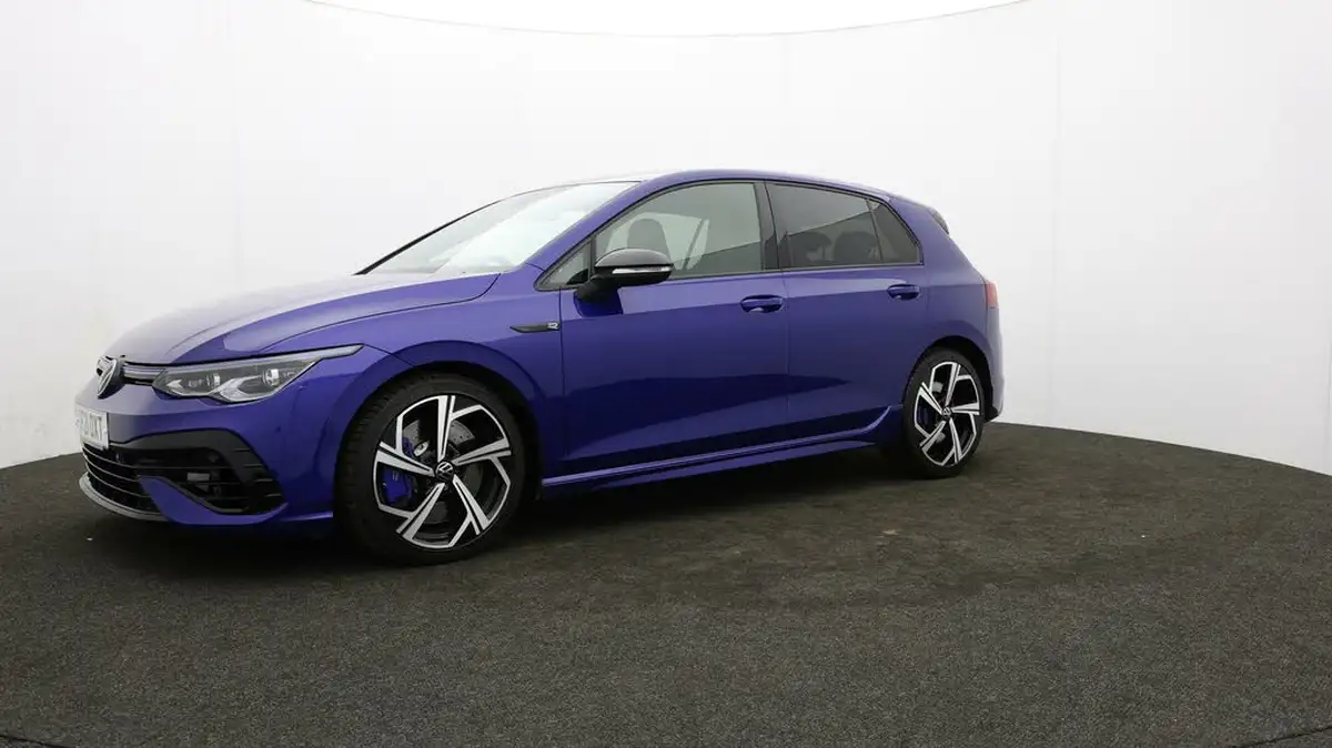 2021-volkswagen-golf-20-tsi-r-hatchback-big-54