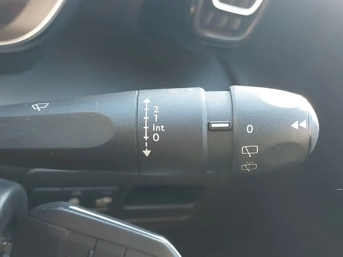 2018-citroen-c3-aircross-12-puretech-feel-110ps-ss-big-18