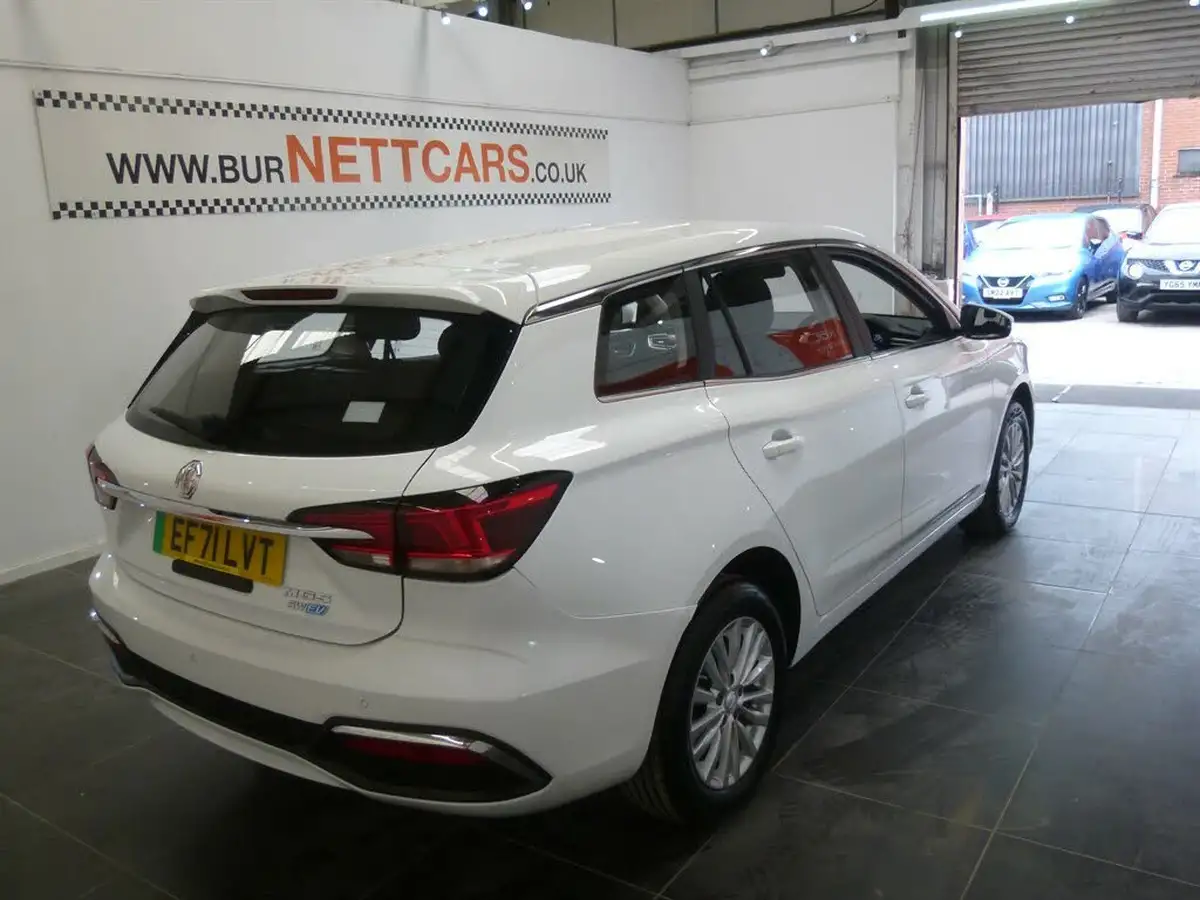 2022-mg-mg5-e-excite-ev-long-range-big-7