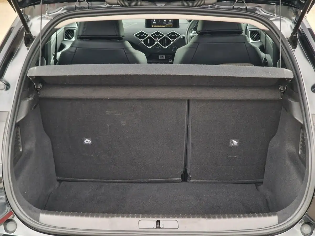 2022-ds-ds-3-crossback-12-puretech-bastille-130ps-eat8-big-40