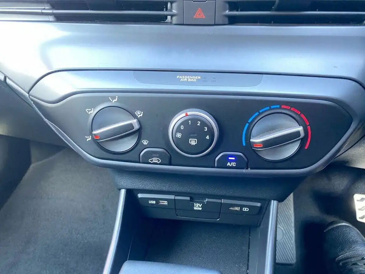 2023-hyundai-bayon-10-t-gdi-se-connect-dct-big-22